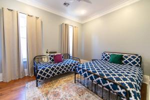 Governors Historic Home 5Bed-5BA