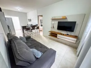 Casa Para Até 5 Hospedes Próximo UNITRI, Uberlândia Shopping e Palácio de Cristal - Bom Jardim