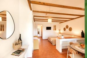 Masseria Macchia & Relais San Pio