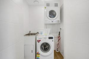 2 bedroom apartment in Campsie