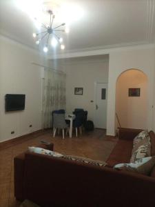 Peaceful Modern Apartment-Downtown