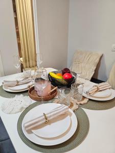 1 Bedroom Pool View - Comfort Luxury - Near Airport in Lapu-Lapu City