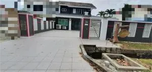 Homestay Laminku - A home away from home - 斯里巴加湾市