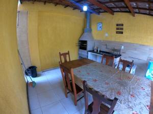 Casa de 4 quartos a 300m da areia praia do Foguete