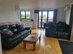 T's place Time to relax in Aotea - Piopio