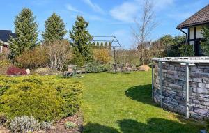 Pet Friendly Home In Bedzin With Wifi