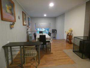 cabaña en la naturaleza