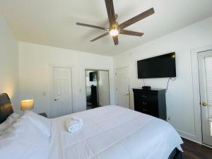 youll love it Central location cute and quiet