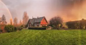 Streamside Country Manor - Walton