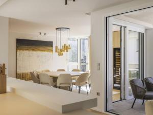 Appartements Appartement de prestige 5 chambres au centre-ville avec WiFi et parking - FR-1-821-9 : photos des chambres