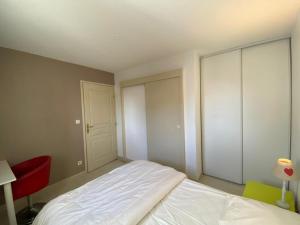 Appartement spacieux à Capbreton avec terrasse, animaux acceptés, parking sécurisé - FR-1-413-253