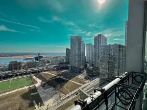 Comfy Suites 2 Beds Lakeview CN Tower Free Parking - Hamilton