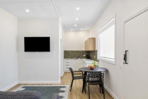 Wilson House - Central Character Home