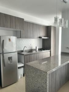 Apto hermoso y confortable