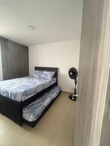 Apto hermoso y confortable