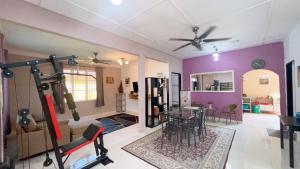 Kiram Homestay
