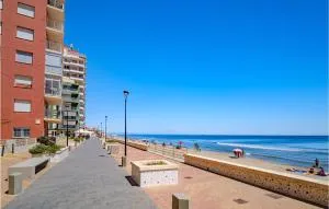 3 Bedroom Cozy Apartment In Sueca - 法瓦雷塔