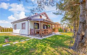 4 Bedroom Nice Home In Huta Wielka