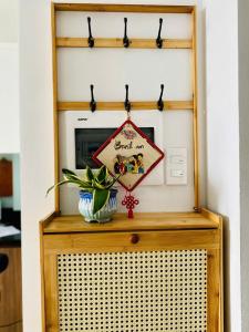 Căn hộ 2 phòng ngủ Bcons Garden view Landmark 81