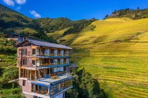 龙胜云漫田间观景酒店 - 高青