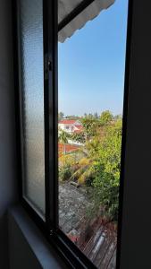 Hassle-free rooftop cabin near Manipal