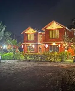 Redstone Farmhouse - 卡希德