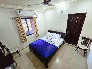 Moonlight Tourist Home