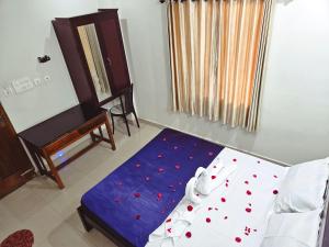 Moonlight Tourist Home