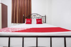 Hotel O Rappocini Near Rsia Paramount