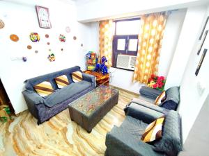 1BHK Independent Flat at CENTRAL LOCATION HAZRATGANJ