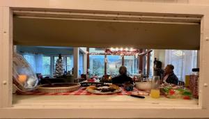 Aloha Junction Bed and Breakfast -Minutes away from Hawaii Volcanoes National Park