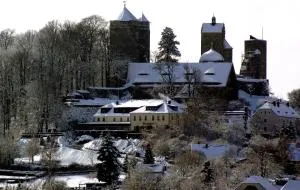 Burghotel Stolpen - 施托尔彭