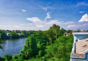 Hue Loving Home & Cafe