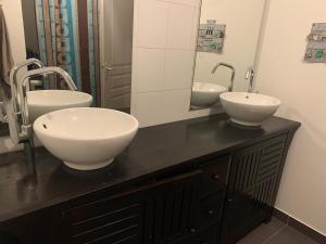 Sejours chez l'habitant Chambre de detente : photos des chambres
