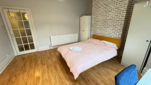 Lovely double room in Kensal rise quiet&close to Tube -Bus station