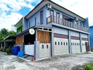 HK Homestay - Demangan