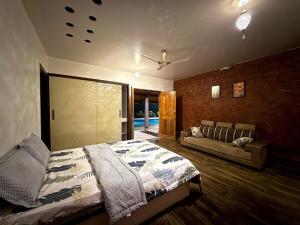 The Redstone Oasis Villa