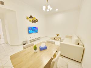 HARF22-101-02 2br apt in AD