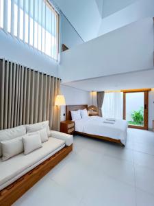 Marades Limasan Villa Yogyakarta