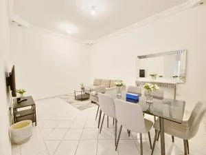 HARF22-G01-02 Cozy 2BR Apt in Abu Dhabi city - Baţīn