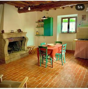 Il Vicolo apartment in the village