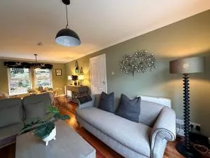 Coorie Neuk - Taynish