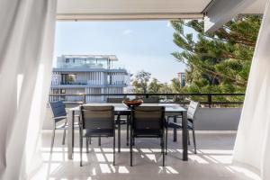 Elegant & Roomy 3-Bedroom Apartment in the Heart of Glyfada