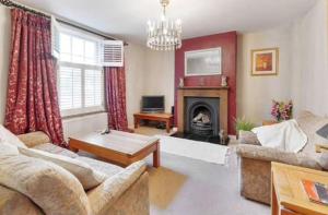 Beautiful townhouse in perfect location