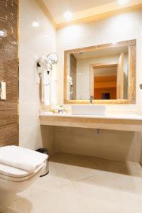 LOceanica Beach Resort