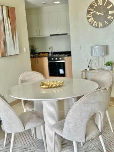 Sky home, penthouse, carpark