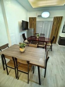 Noahs Crib for Families and Big Groups