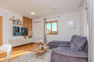 Holiday Home Lucy