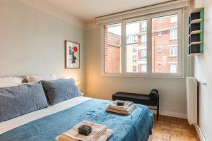 Luxury flat with balcony - 6 guests - Near Metro