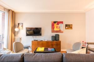 Luxury flat with balcony - 6 guests - Near Metro